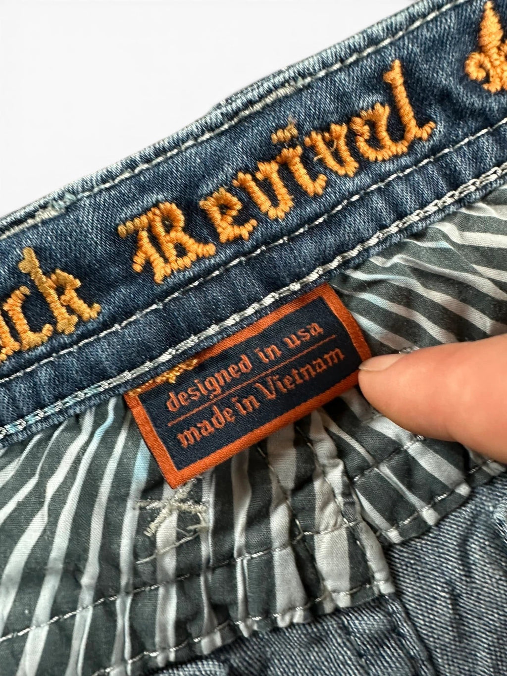 Rock Revival "Betty" Bootcut Jeans Dames Blauw Gewassen Strass