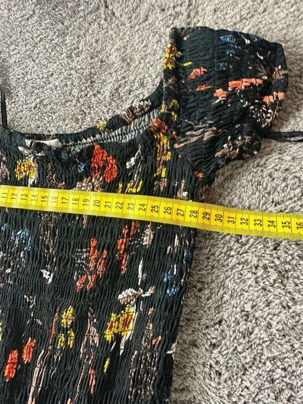 Gevoerde bloemen-jumpsuit in boho-stijl, gemaakt van 100% viscose met een gesmockt bovenlijfje.