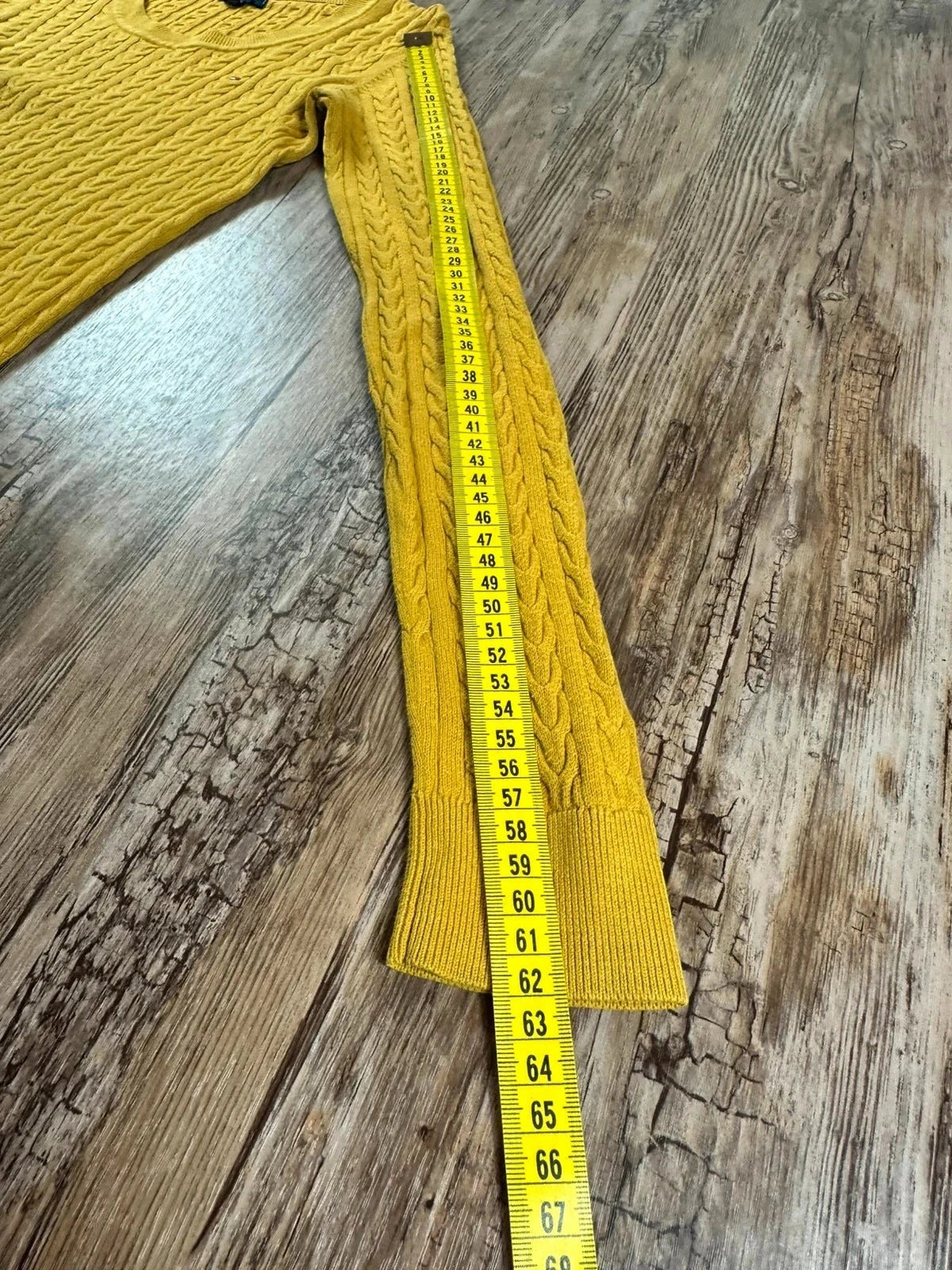 Gele Tommy Hilfiger trui met ronde hals, licht kabelgebreid en geborduurd logo