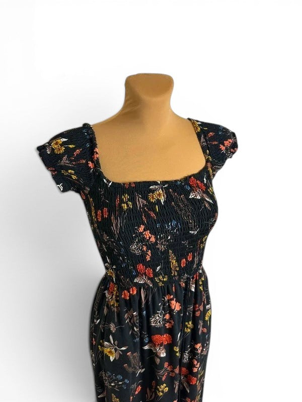 Gevoerde bloemen-jumpsuit in boho-stijl, gemaakt van 100% viscose met een gesmockt bovenlijfje.