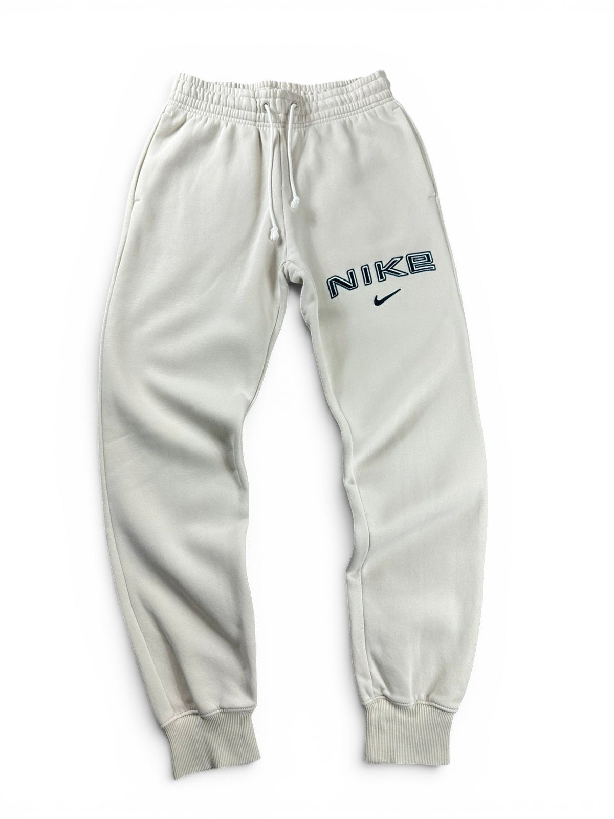Jogging Nike Dames Beige Sanddrift Geborduurd Logo Vintage Stijl