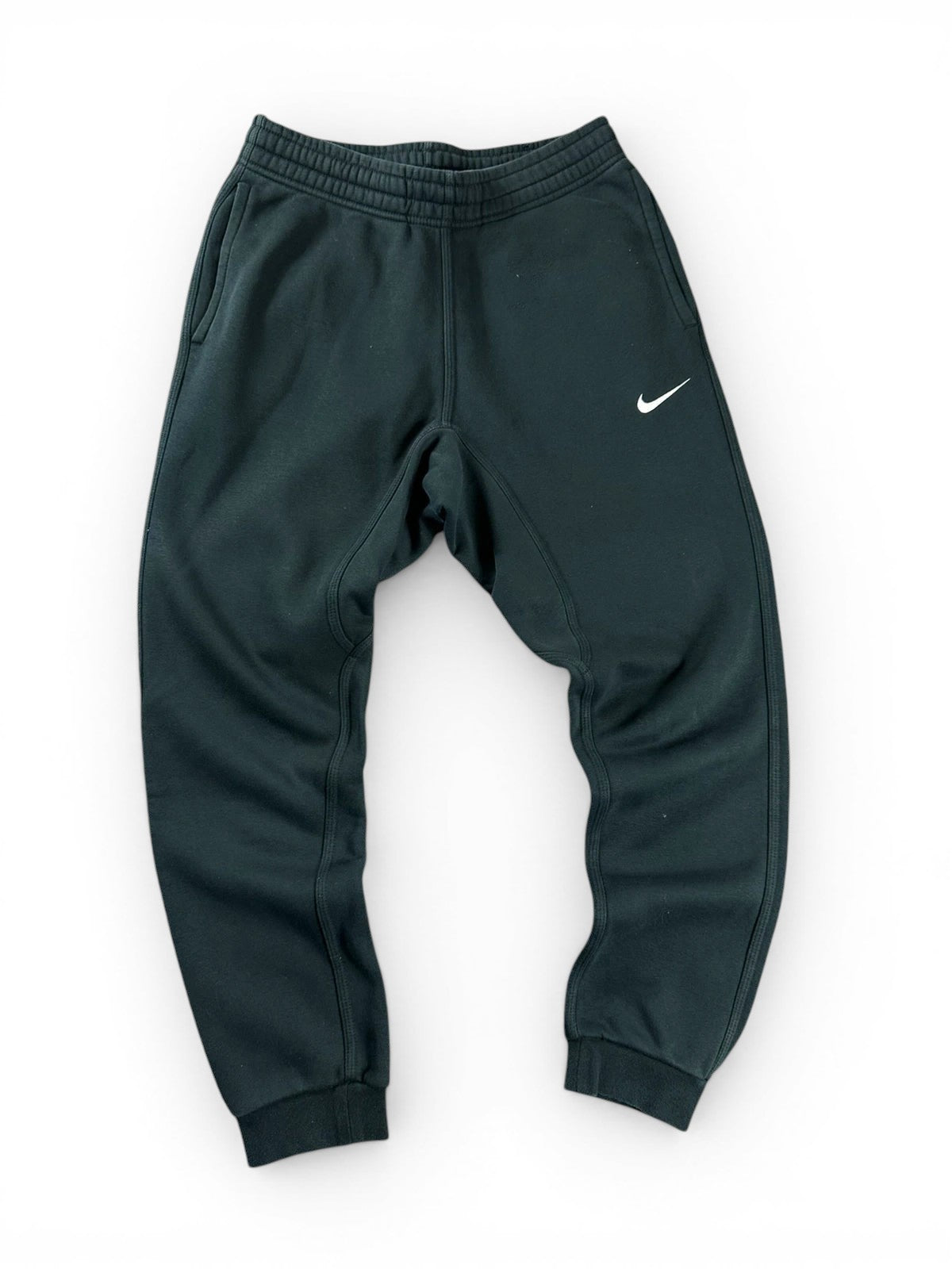 Zwarte Nike joggingbroek Solo Swoosh met geborduurd logo