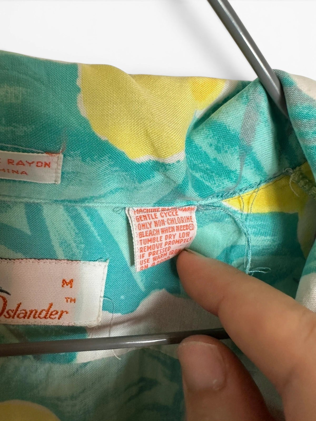 Vintage Islander Bloemen Hawaiishirt 100% Rayon Festival / Y2K / Retro Stijl