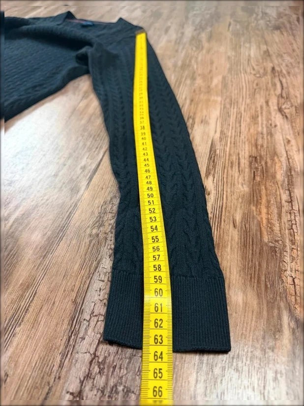 Zwarte Tommy Hilfiger trui met ronde hals, kabelgebreid en geborduurd logo