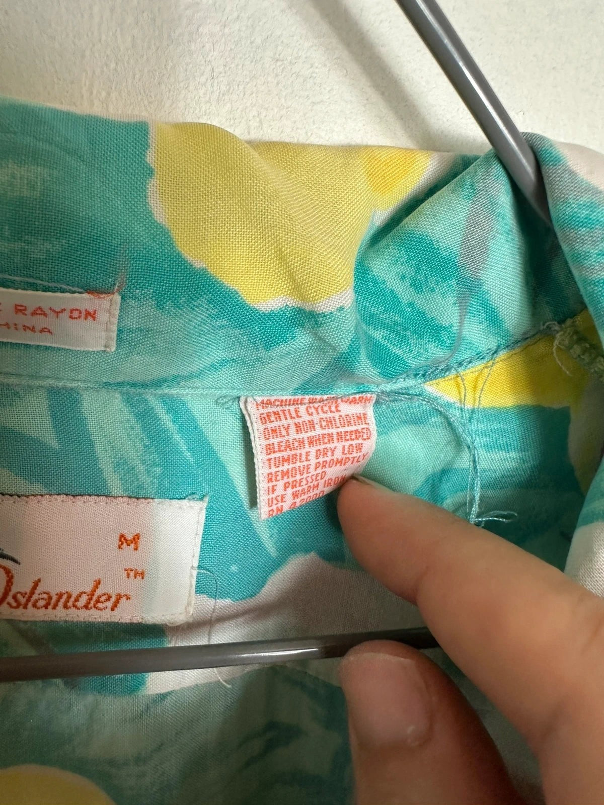 Vintage Islander Bloemen Hawaiishirt 100% Rayon Festival / Y2K / Retro Stijl
