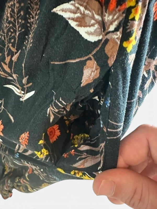 Gevoerde bloemen-jumpsuit in boho-stijl, gemaakt van 100% viscose met een gesmockt bovenlijfje.