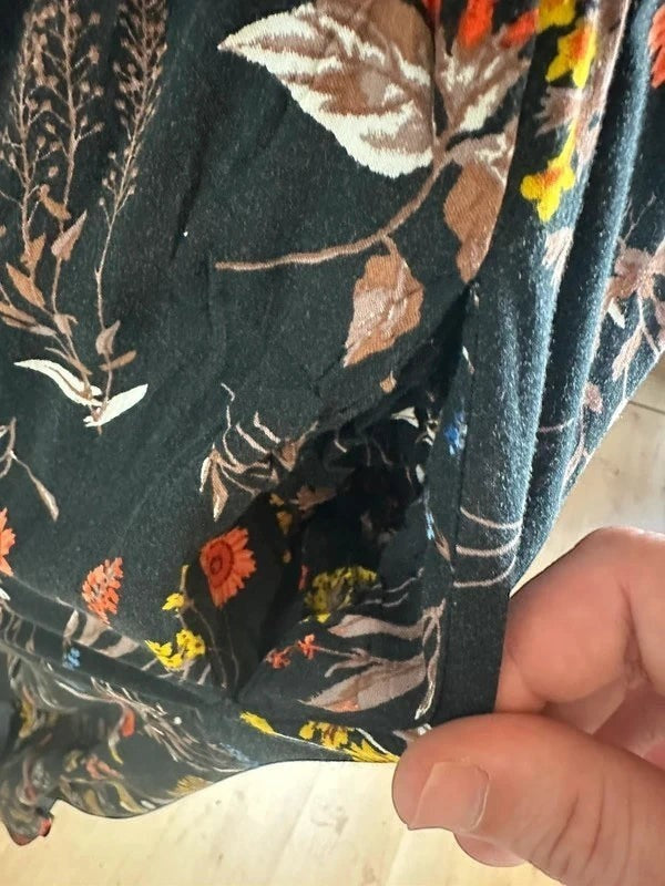 Gevoerde bloemen-jumpsuit in boho-stijl, gemaakt van 100% viscose met een gesmockt bovenlijfje.