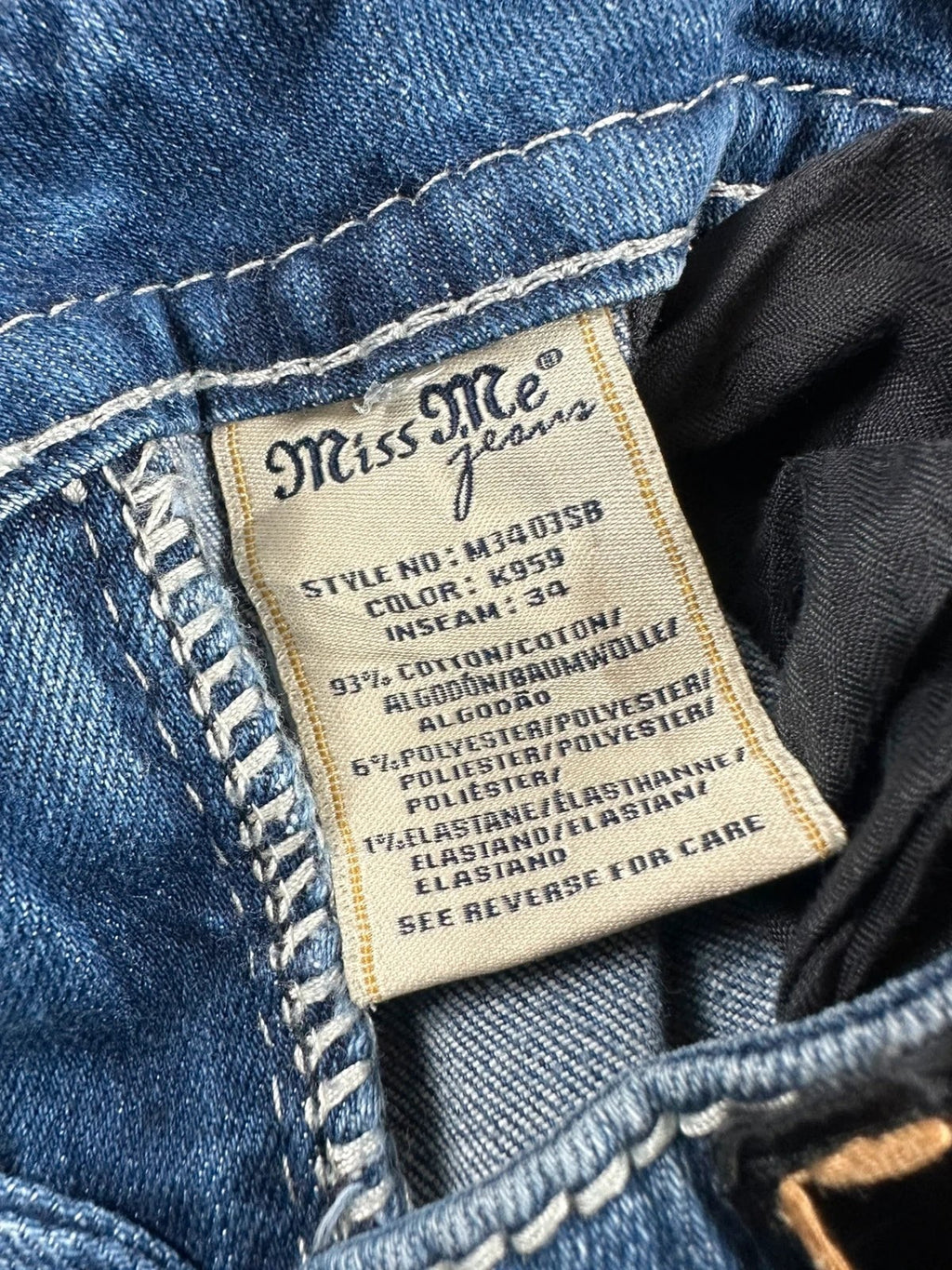 Miss Me Mid Rise Slim Bootcut Jeans Strass Y2K Denim