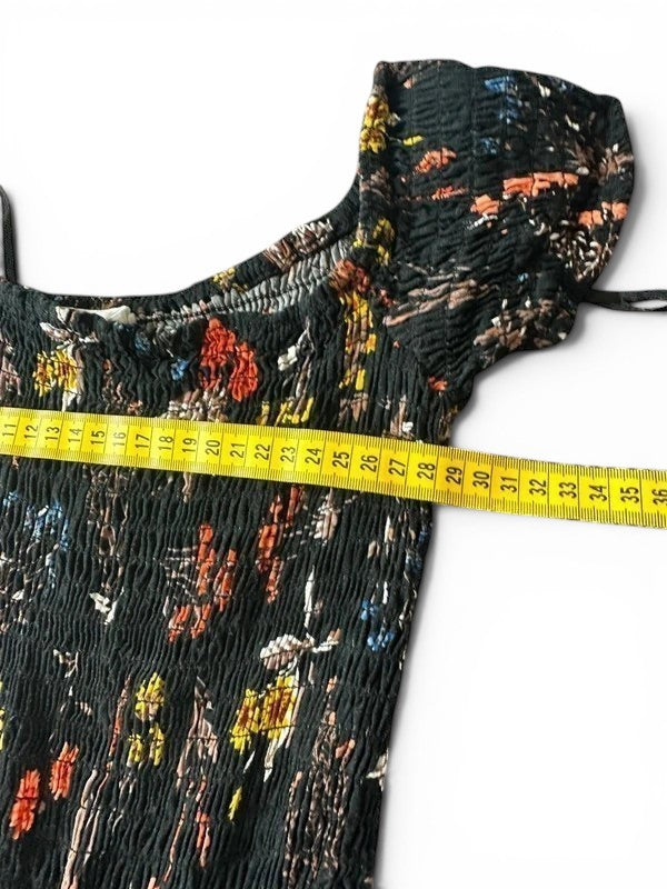 Gevoerde bloemen-jumpsuit in boho-stijl, gemaakt van 100% viscose met een gesmockt bovenlijfje.