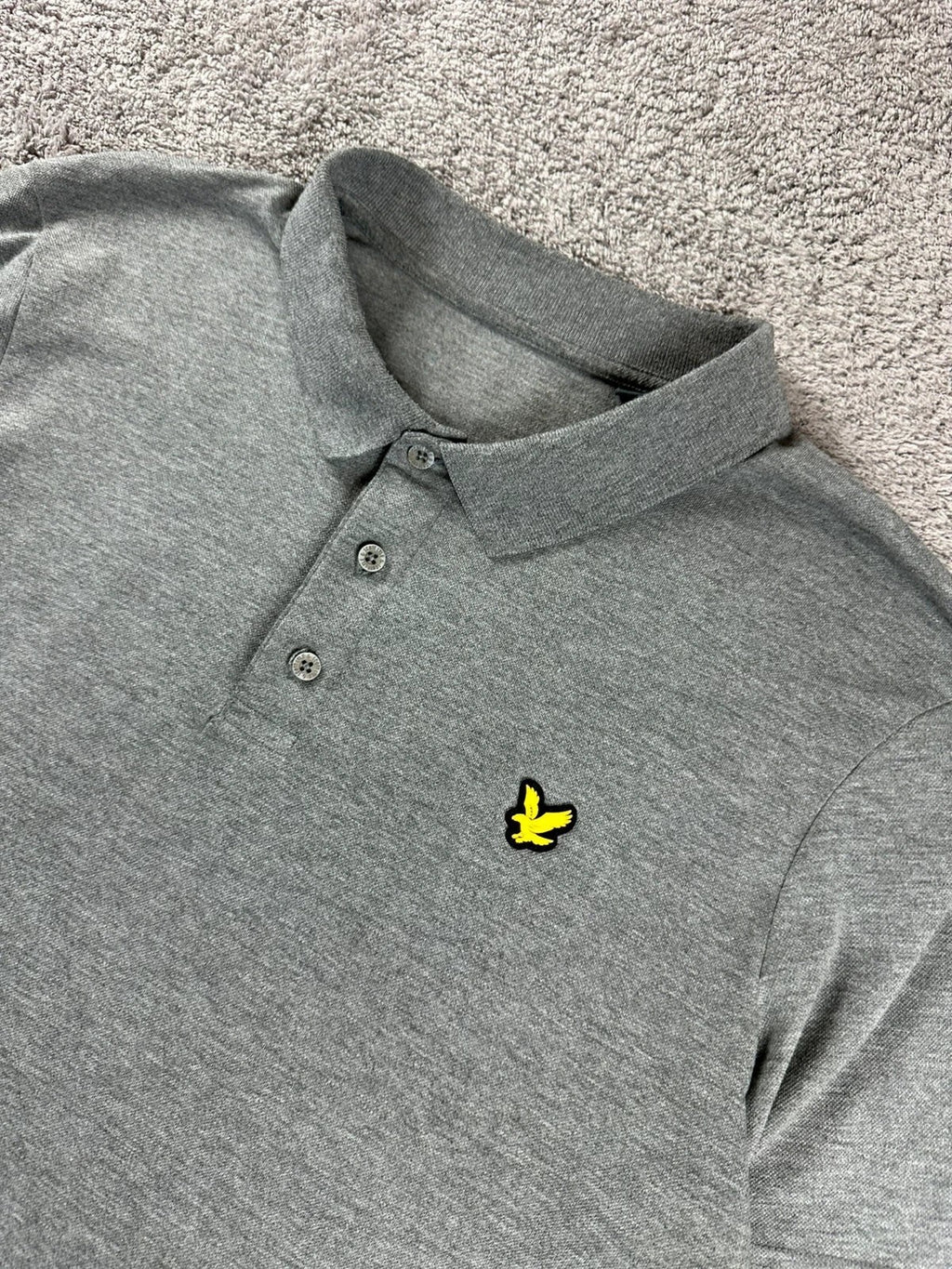 Grijze polo Lyle & Scott geborduurd rubberen logo